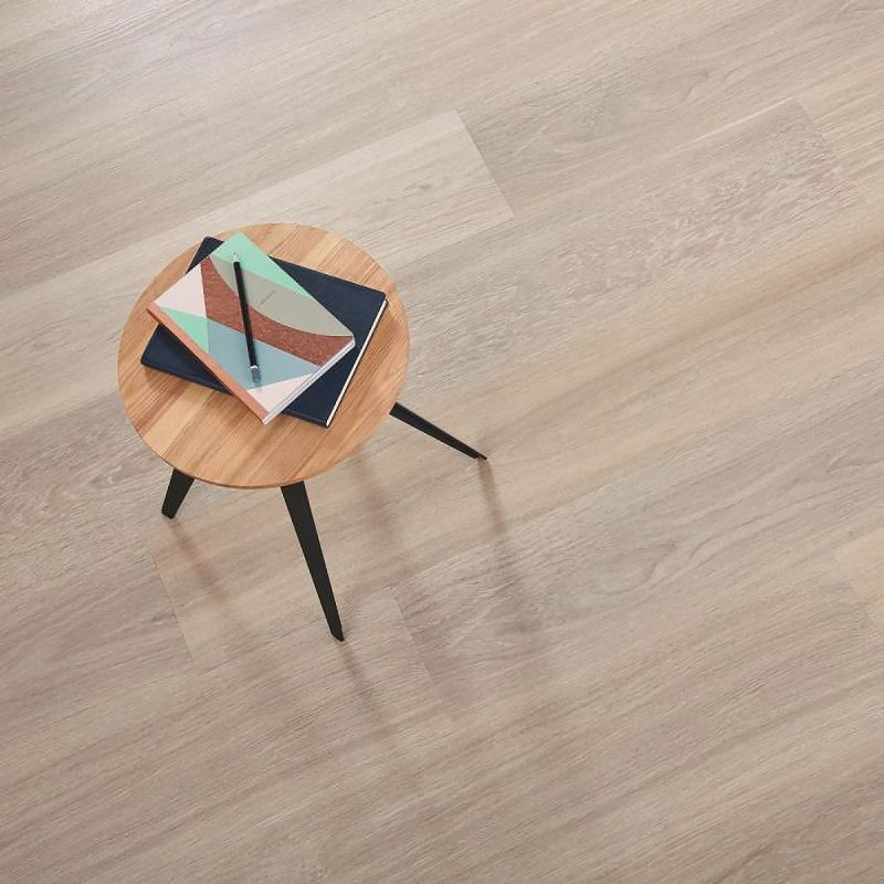 Karndean Van Gogh Neutal Brushed Oak VGW126T