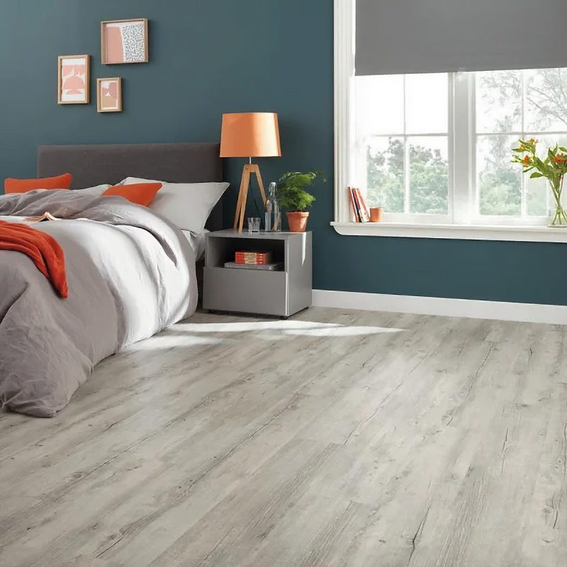 Karndean Van Gogh Light Distressed Oak VGW111T